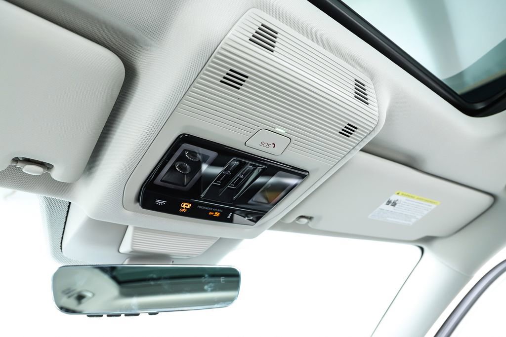 New 2026 Volkswagen Tiguan SE image 26