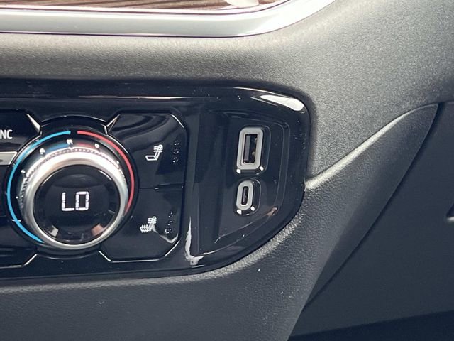 New 2026 GMC Sierra 1500 Elevation image 22