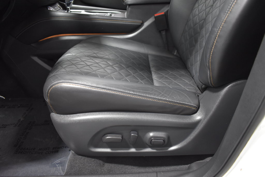 Certified 2023 Nissan Murano Platinum w/ Cargo Package FWD image 18