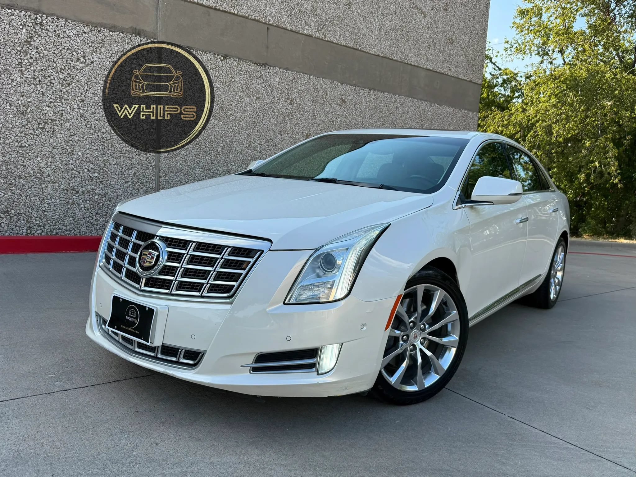 Used 2015 Cadillac XTS Luxury w/ Driver Awareness Package FWD image 1