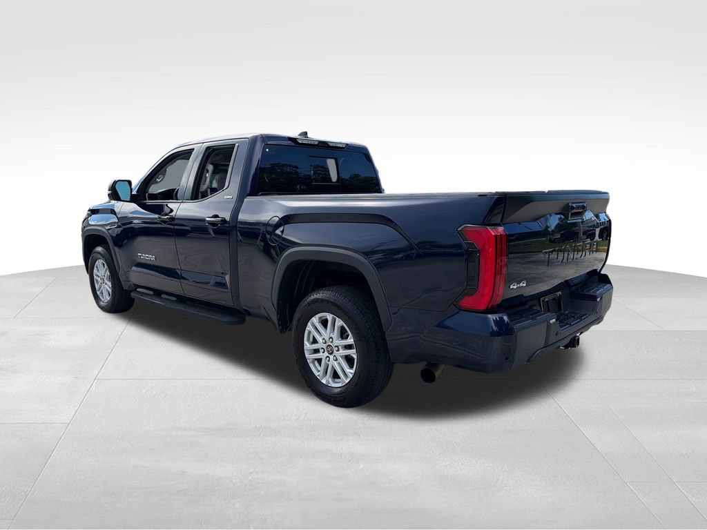 Used 2023 Toyota Tundra SR5 w/ SR5 Premium Package AWD/4WD image 5