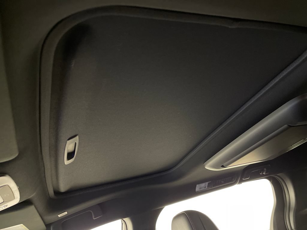 New 2026 Toyota Sienna XSE FWD image 29