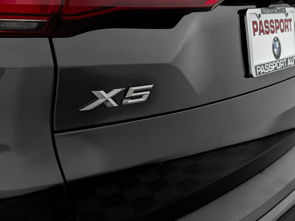 Used 2019 BMW X5 xDrive40i w/ Convenience Package image 10