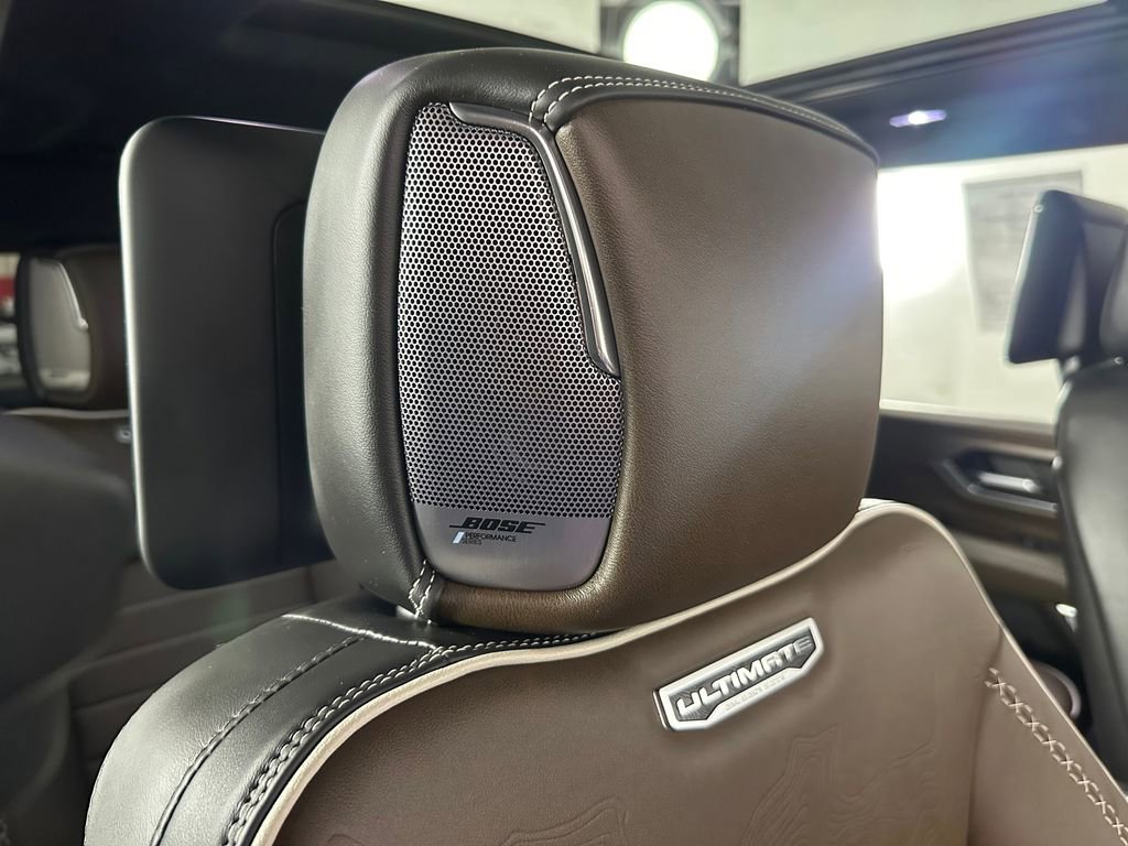 Used 2025 GMC Yukon Denali Ultimate image 37
