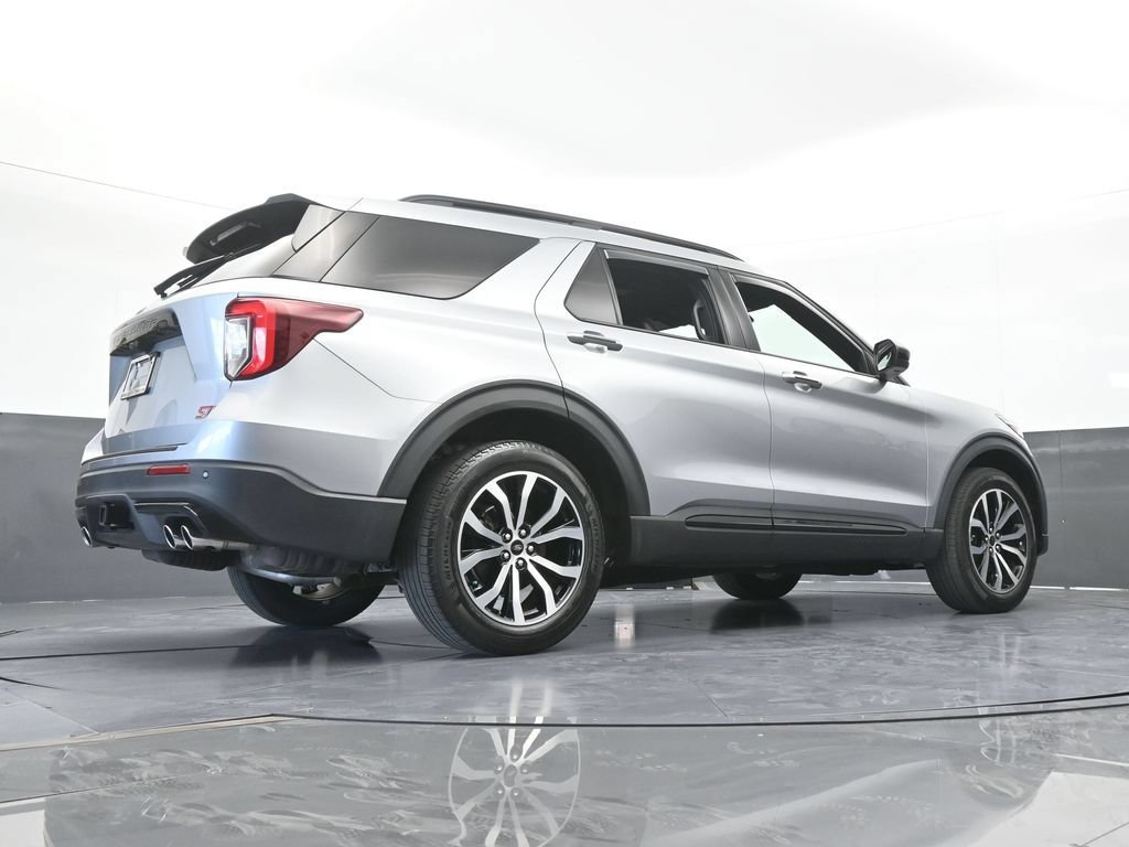 Used 2023 Ford Explorer ST AWD/4WD image 67