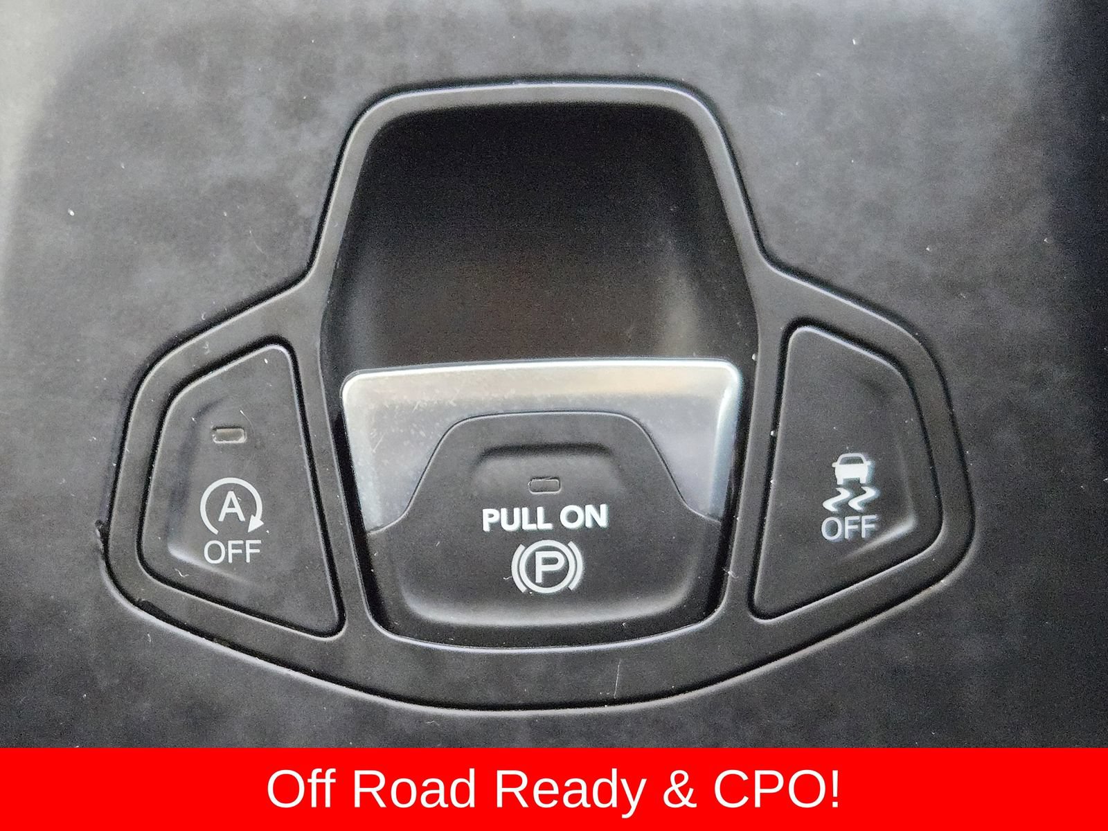 Used 2023 Jeep Renegade Trailhawk AWD/4WD image 25