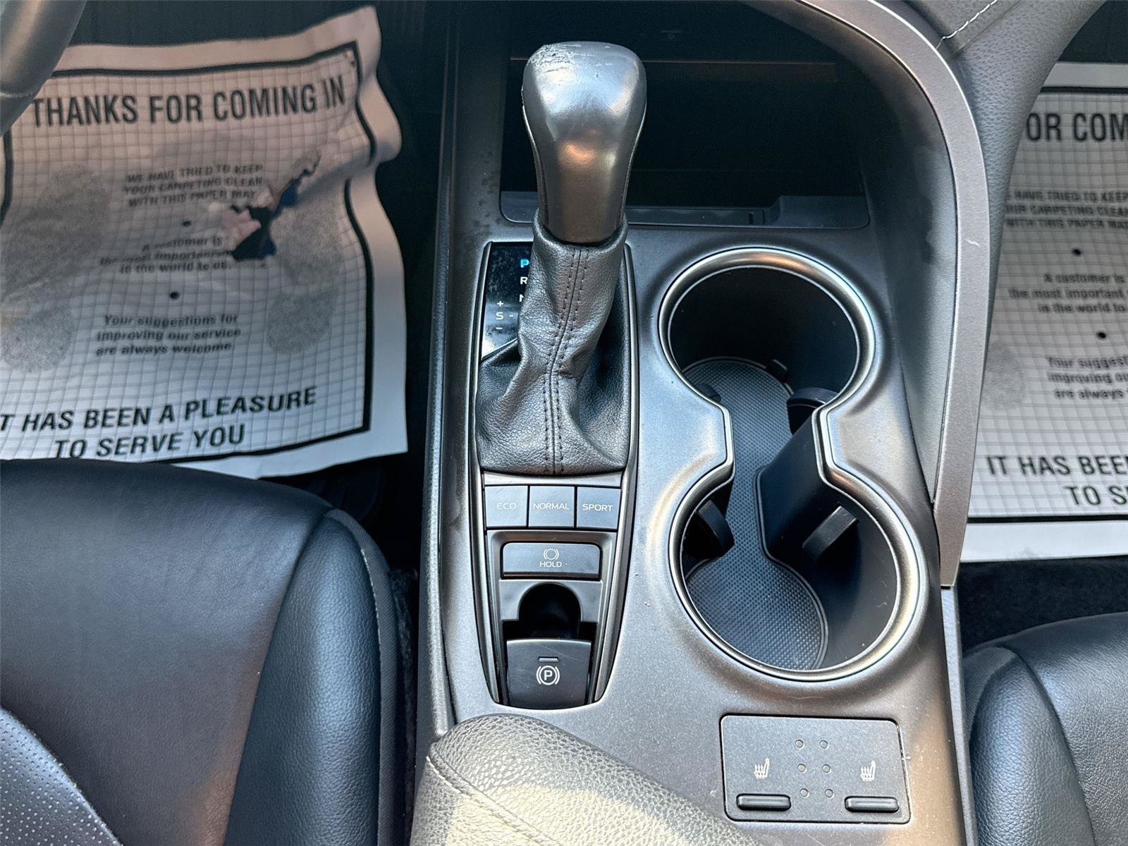 Used 2022 Toyota Camry XSE FWD image 29