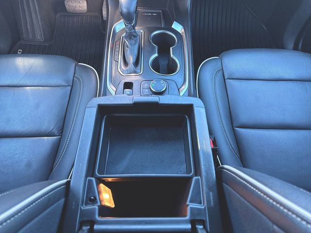 Used 2023 Chevrolet Traverse Premier w/ Redline Edition image 36