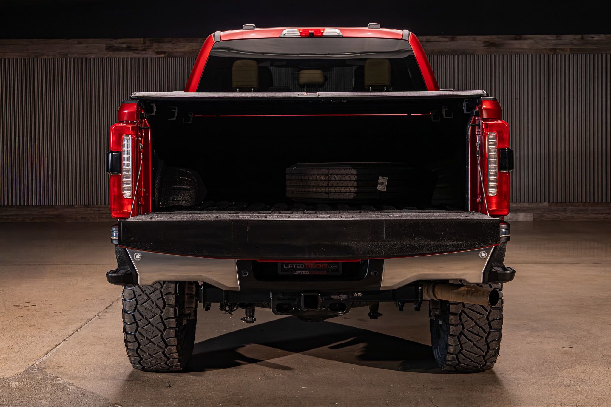 Used 2025 Ford F250 Lariat image 9