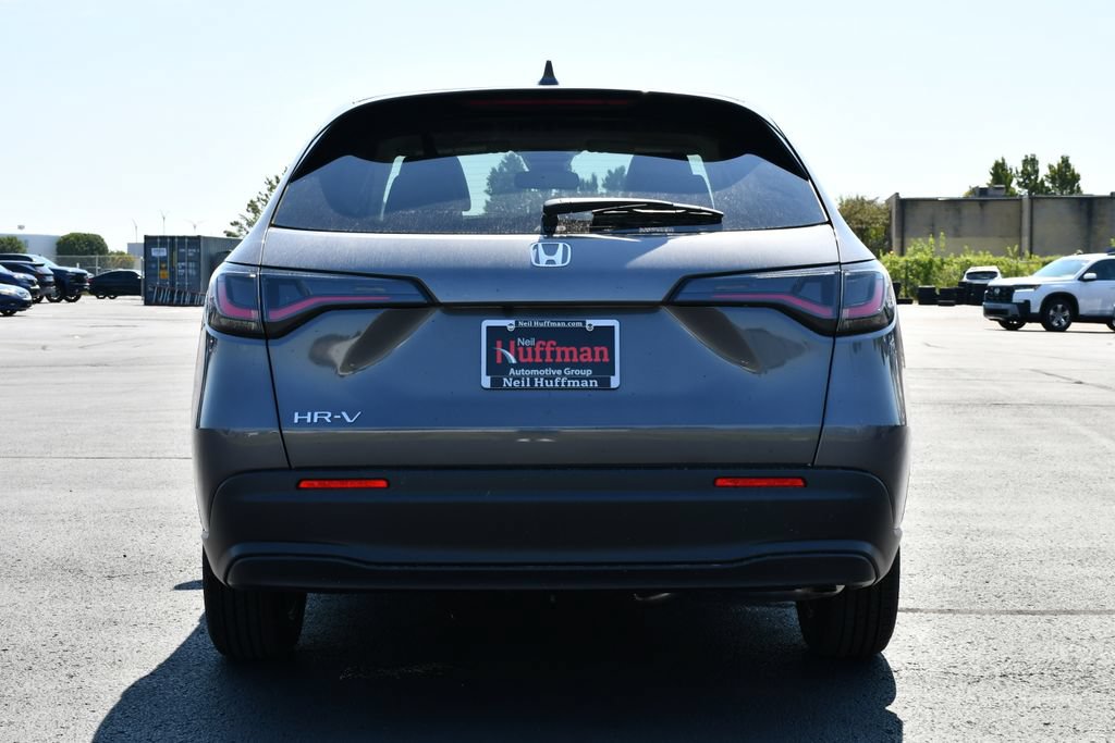 New 2027 Honda HR-V LX image 6