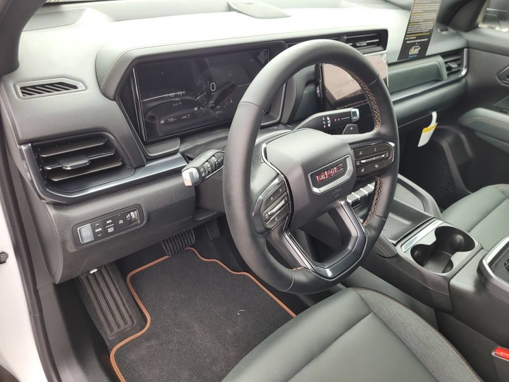 New 2026 GMC Terrain AT4 w/ Technology Package II AWD/4WD image 12