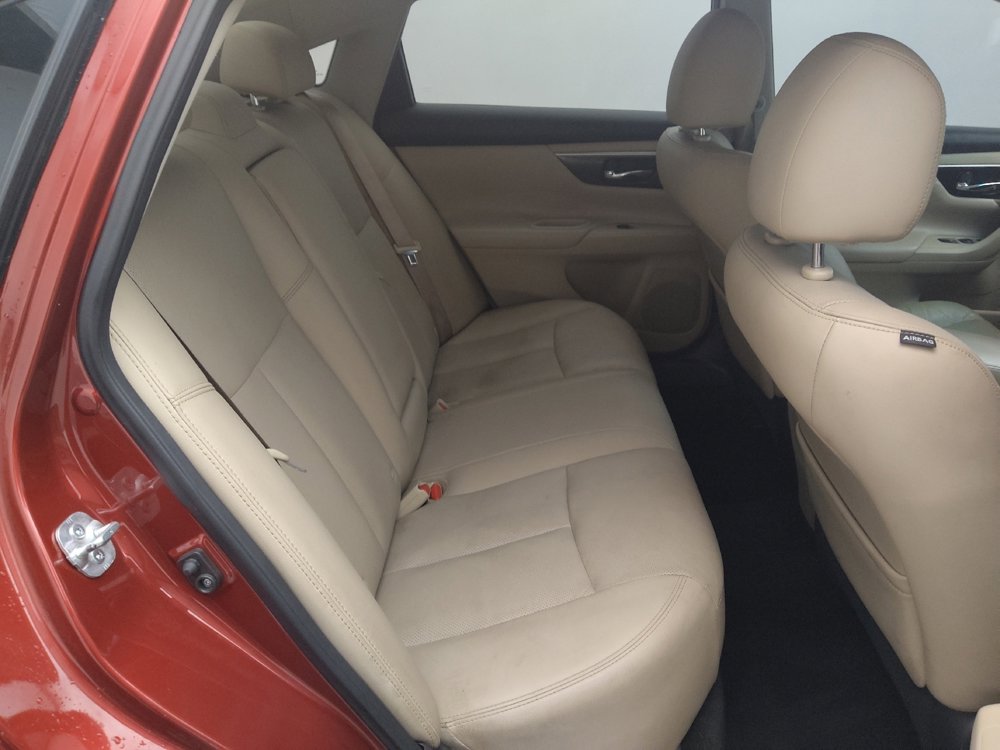 Used 2015 Nissan Altima 3.5 SL FWD image 19