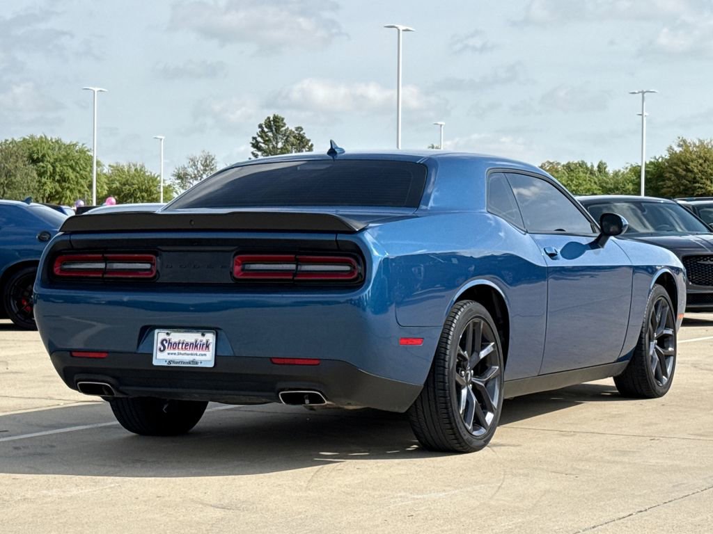 Used 2023 Dodge Challenger SXT w/ Blacktop Package image 8