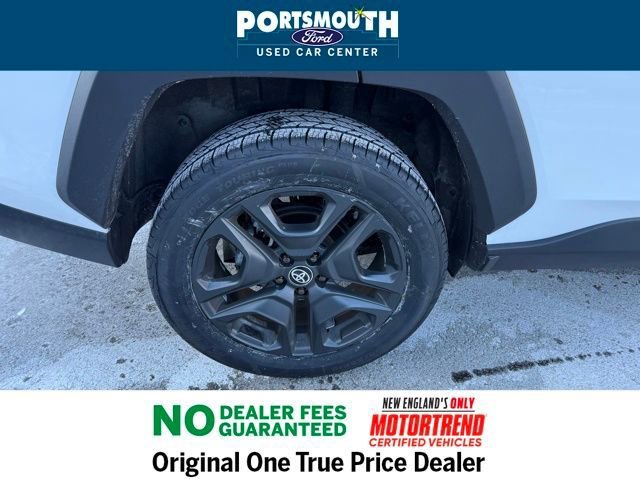 Used 2024 Toyota RAV4 Adventure AWD/4WD image 33