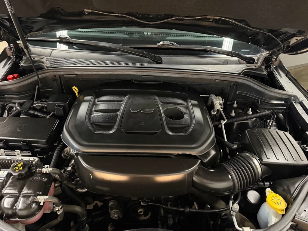 Used 2020 Jeep Grand Cherokee Laredo AWD/4WD image 35