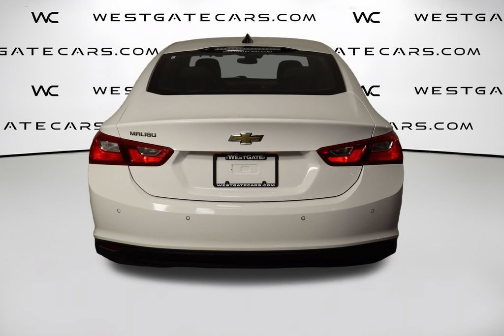 Used 2024 Chevrolet Malibu LS w/ Driver Confidence Package FWD image 4