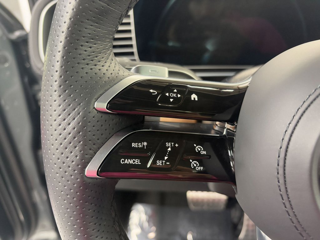 Certified 2025 Mercedes-Benz GLE 450 4MATIC Coupe image 11