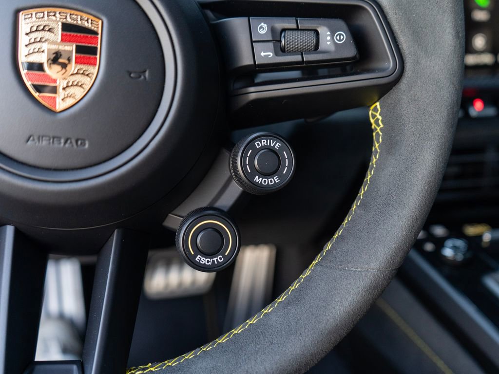 Used 2025 Porsche 911 GT3 RS RWD image 21