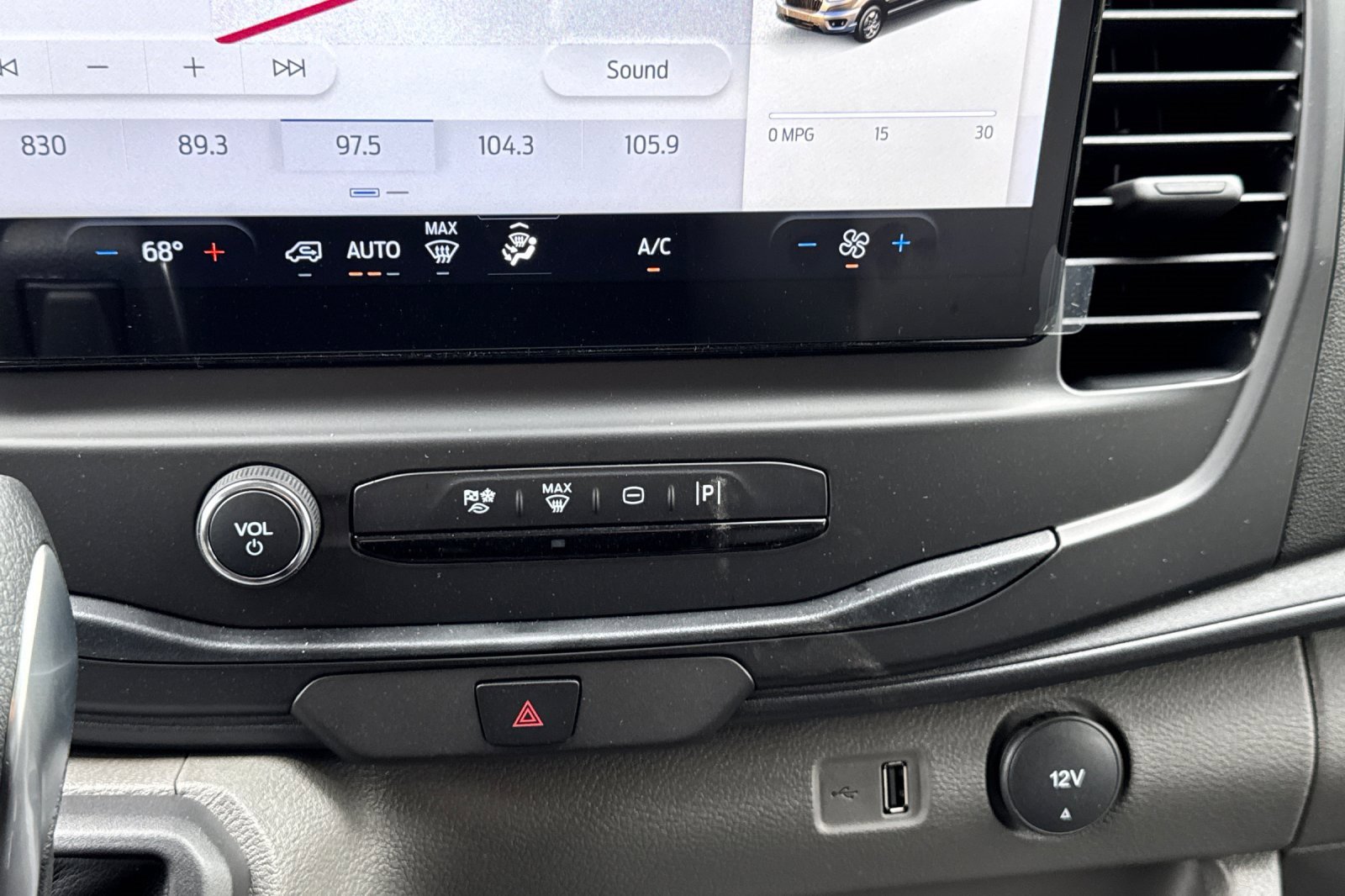 New 2026 Ford Transit 150 Low Roof w/ Load Area Protection Package image 19