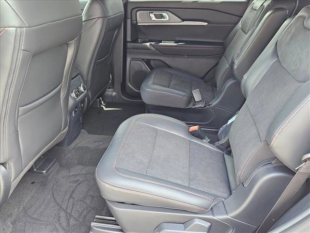 New 2026 Ford Explorer ST RWD image 16