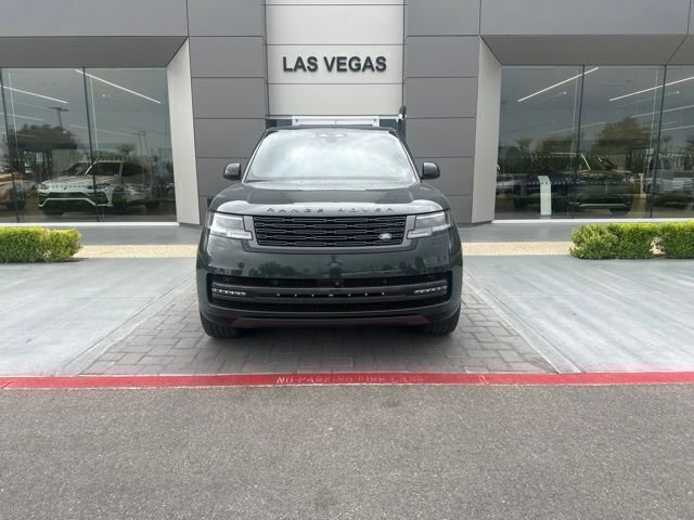Used 2025 Land Rover Range Rover Long Wheelbase SE AWD/4WD image 2
