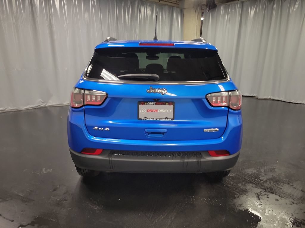 Used 2024 Jeep Compass Latitude AWD/4WD image 7
