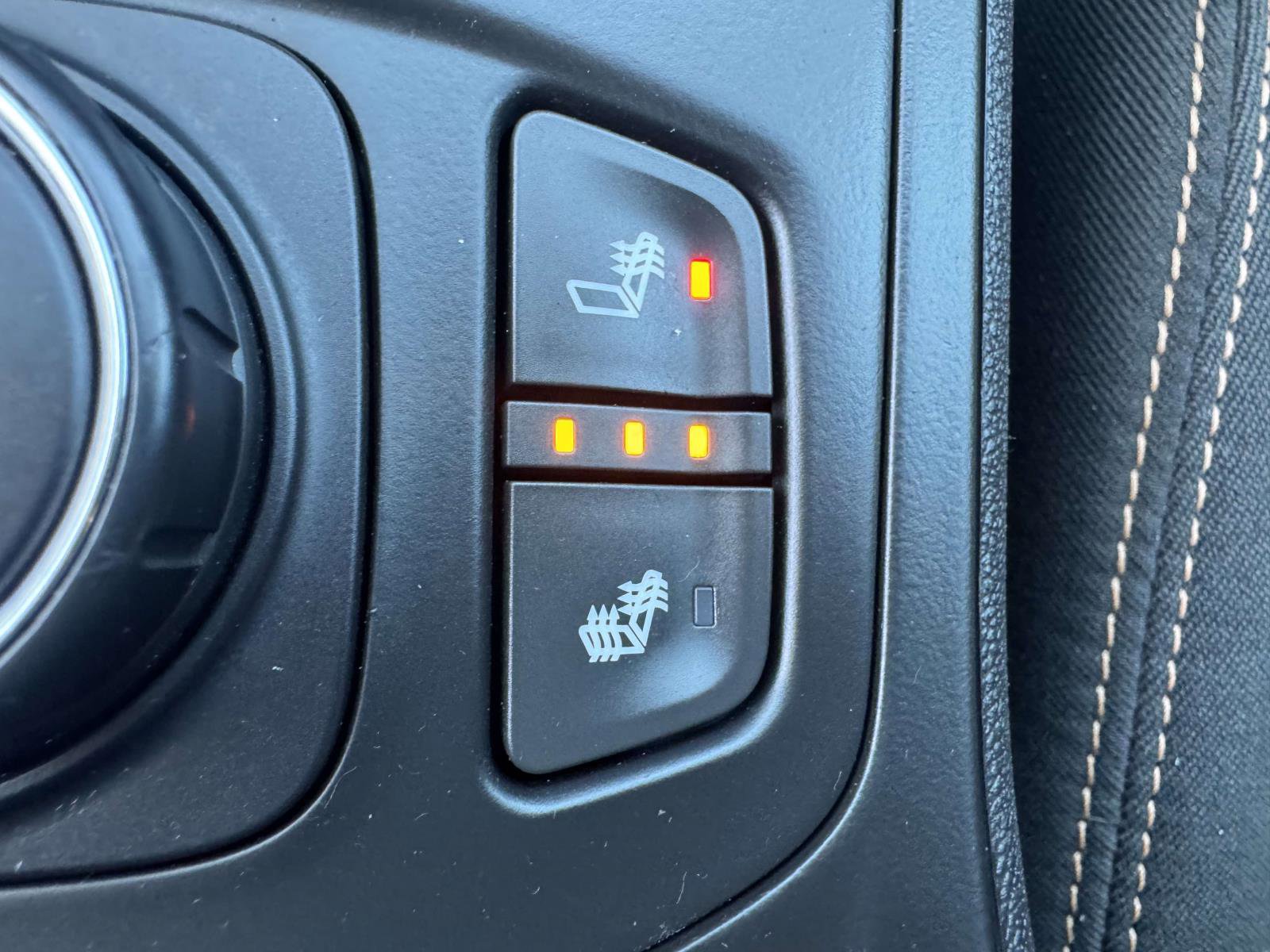 Used 2019 GMC Terrain SLE w/ Driver Convenience Package image 31