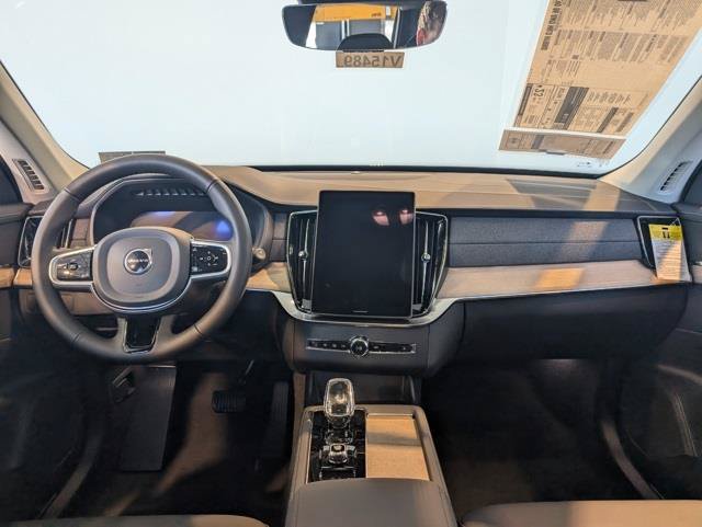 New 2026 Volvo XC90 B6 Plus w/ Protection Package AWD/4WD image 12