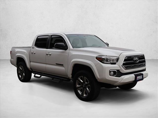 Used 2017 Toyota Tacoma Limited w/ Tow Package AWD/4WD image 4