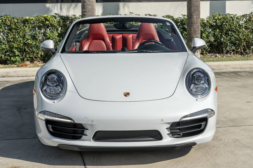 Used 2015 Porsche 911 Carrera 4S image 13
