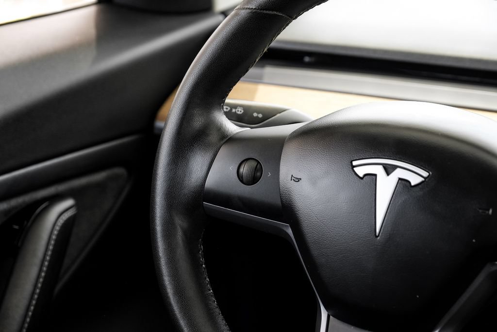 Used 2019 Tesla Model 3 Long Range AWD/4WD image 14