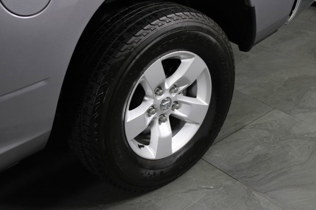 Used 2022 RAM 1500 Classic SLT image 14