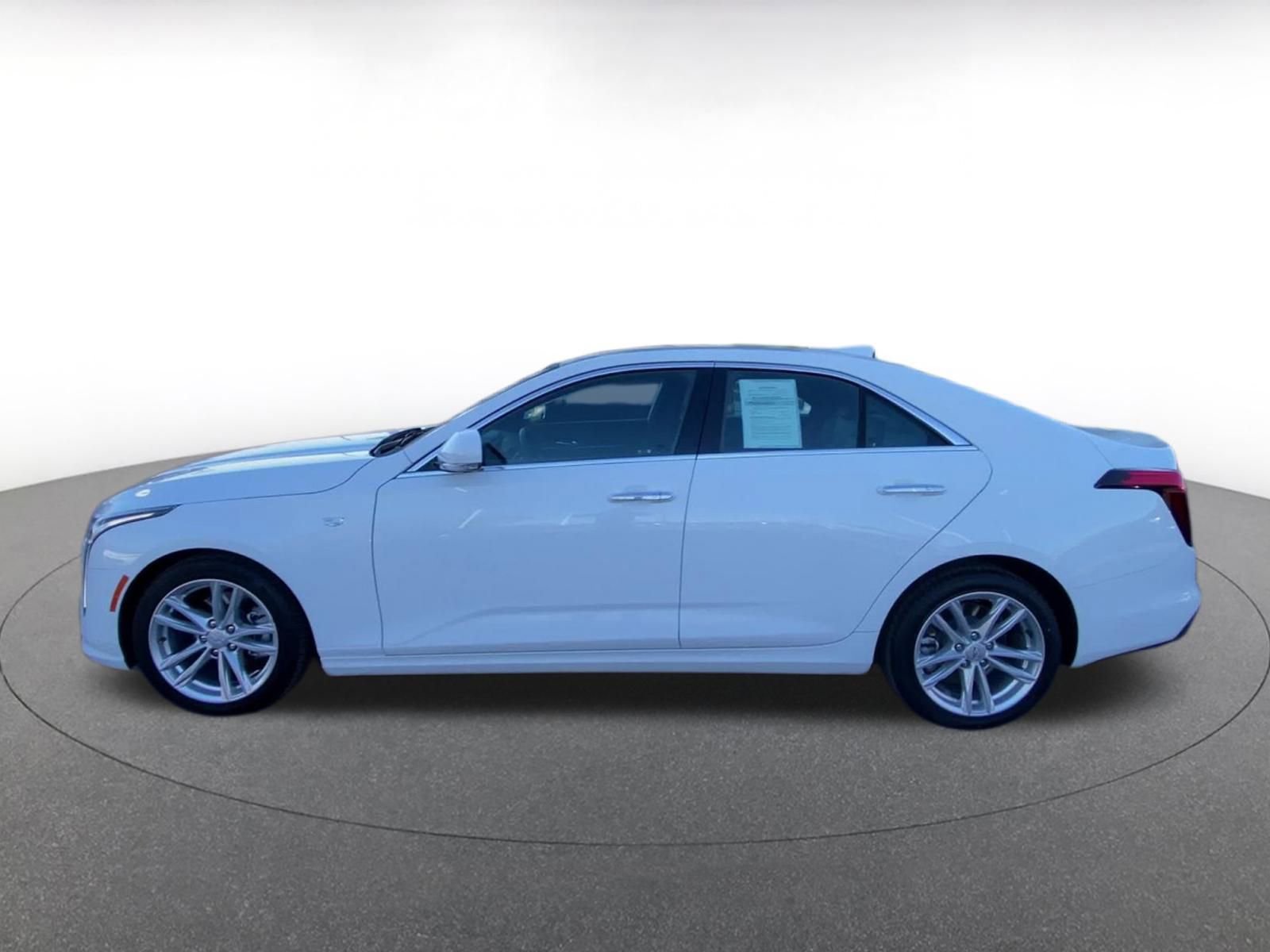 Used 2024 Cadillac CT4 Luxury image 9