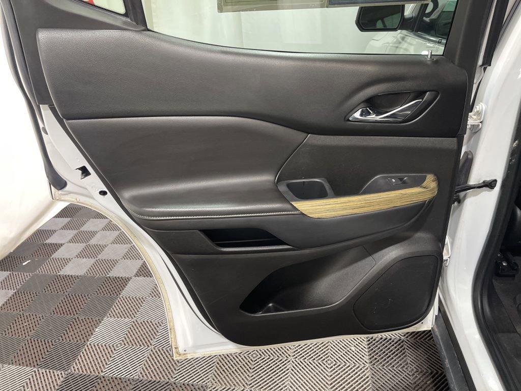 Used 2018 GMC Acadia Denali w/ Technology Package image 18