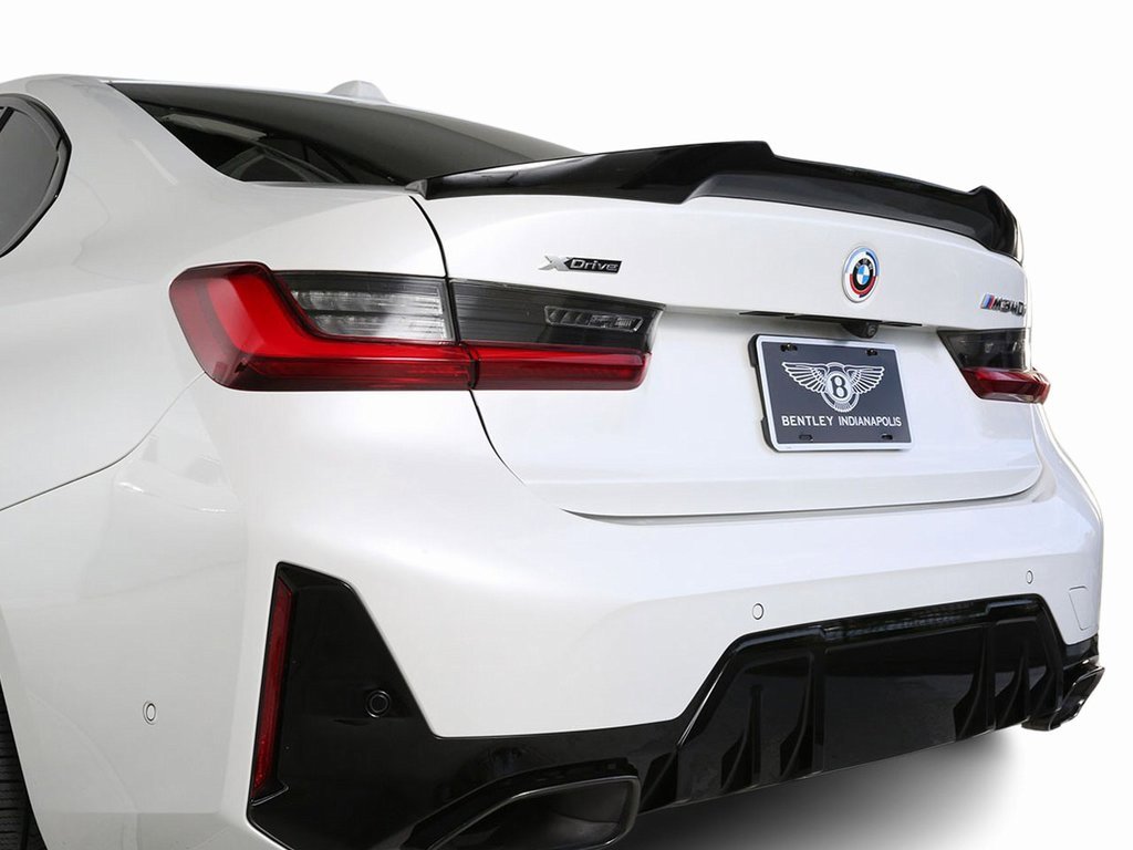 Used 2023 BMW M340i xDrive w/ Shadowloine Package image 9