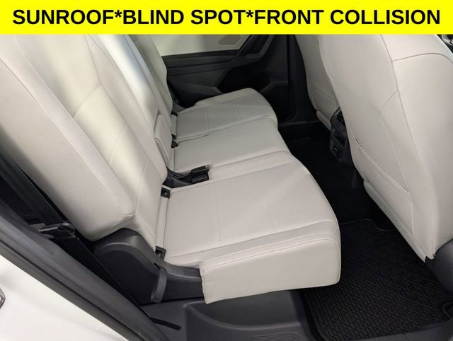 Used 2021 Volkswagen Tiguan SE R-Line w/ 3rd Row Seat Package image 31