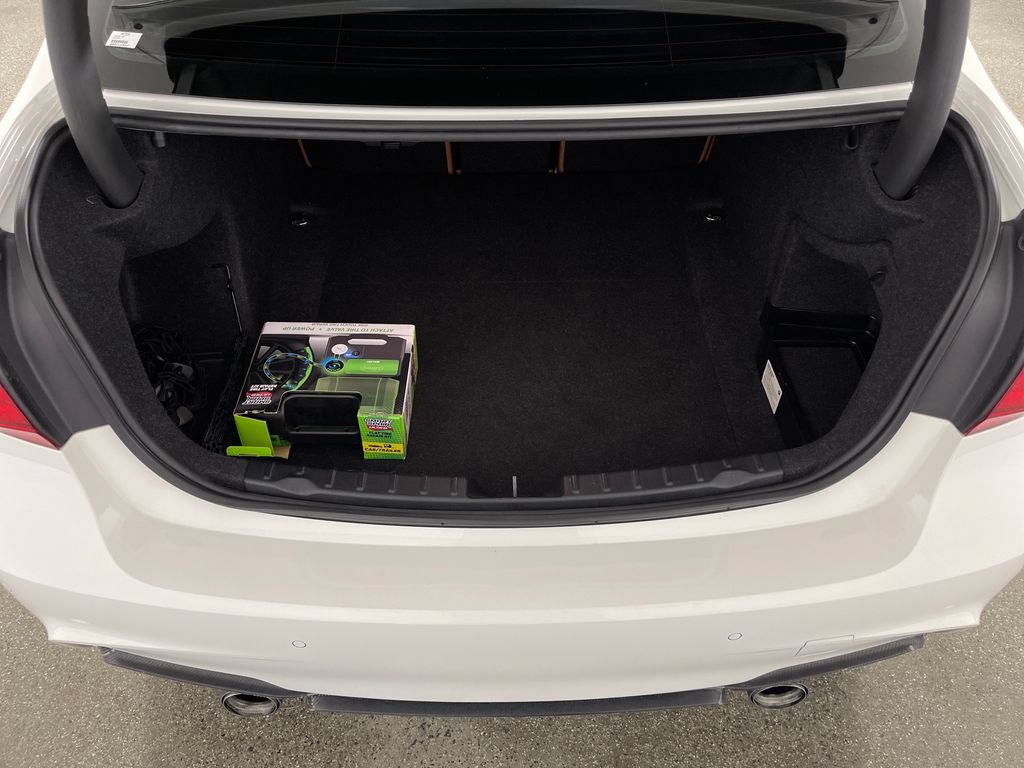 Used 2018 BMW 340i Sedan w/ Premium Package RWD image 10