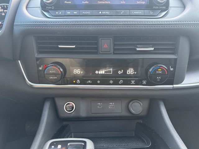 Used 2023 Nissan Rogue SV w/ SV Premium B Package image 23