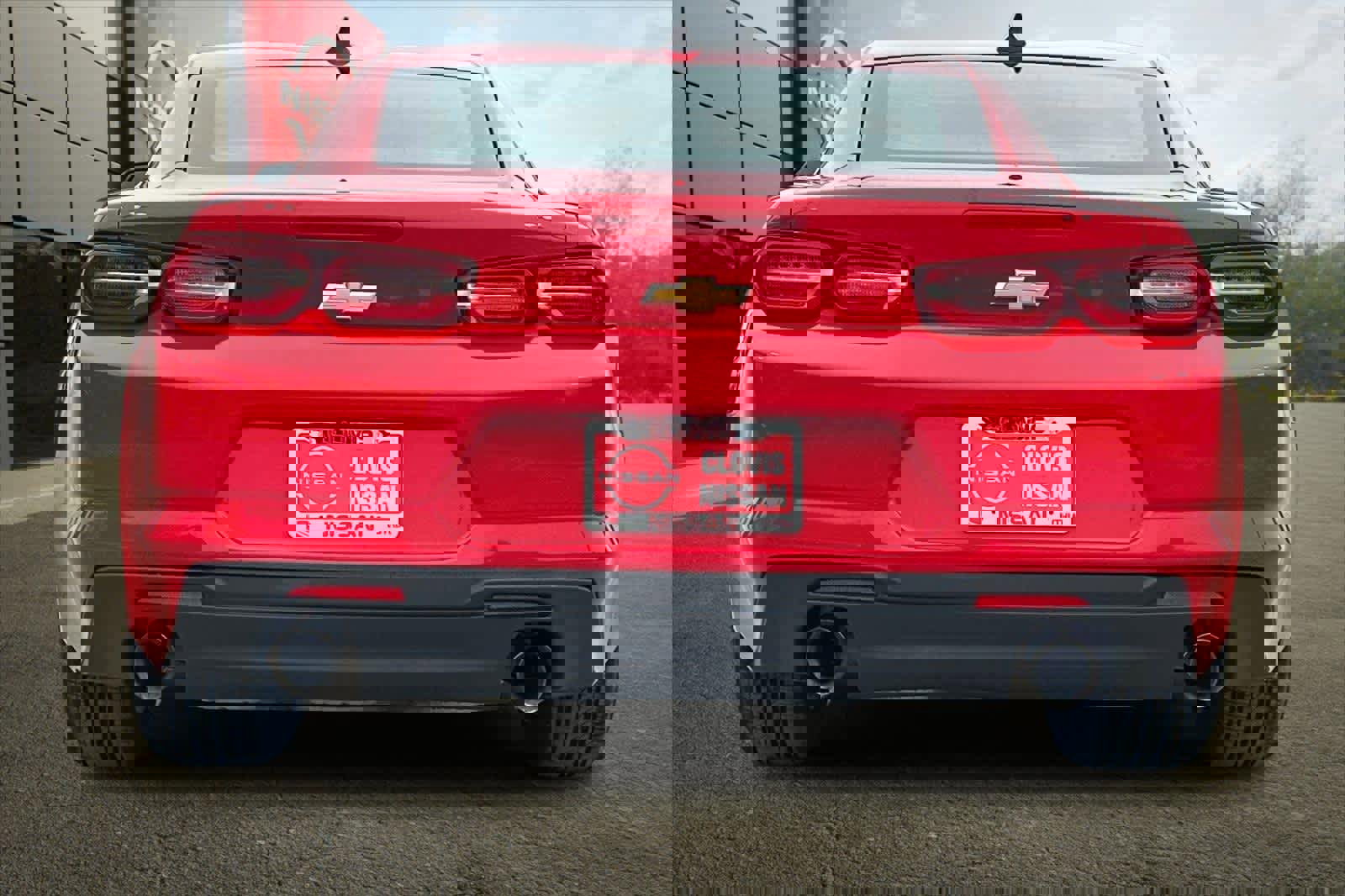 Used 2019 Chevrolet Camaro LT image 8