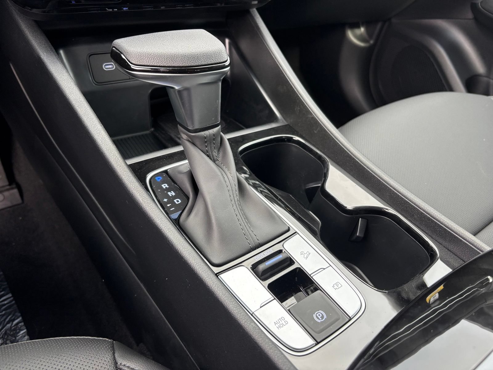 New 2026 Hyundai Santa Cruz SEL FWD image 25