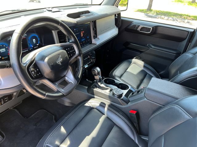 Used 2025 Ford Bronco Outer Banks AWD/4WD image 19