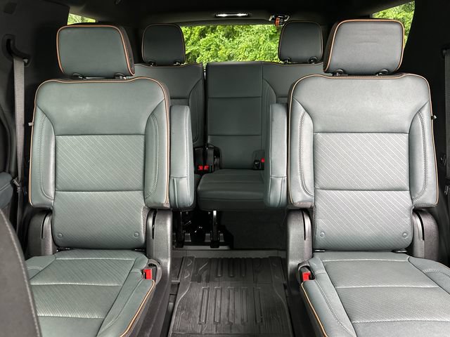 Certified 2026 GMC Yukon AT4 w/ LPO, Floor Liner Package AWD/4WD image 37