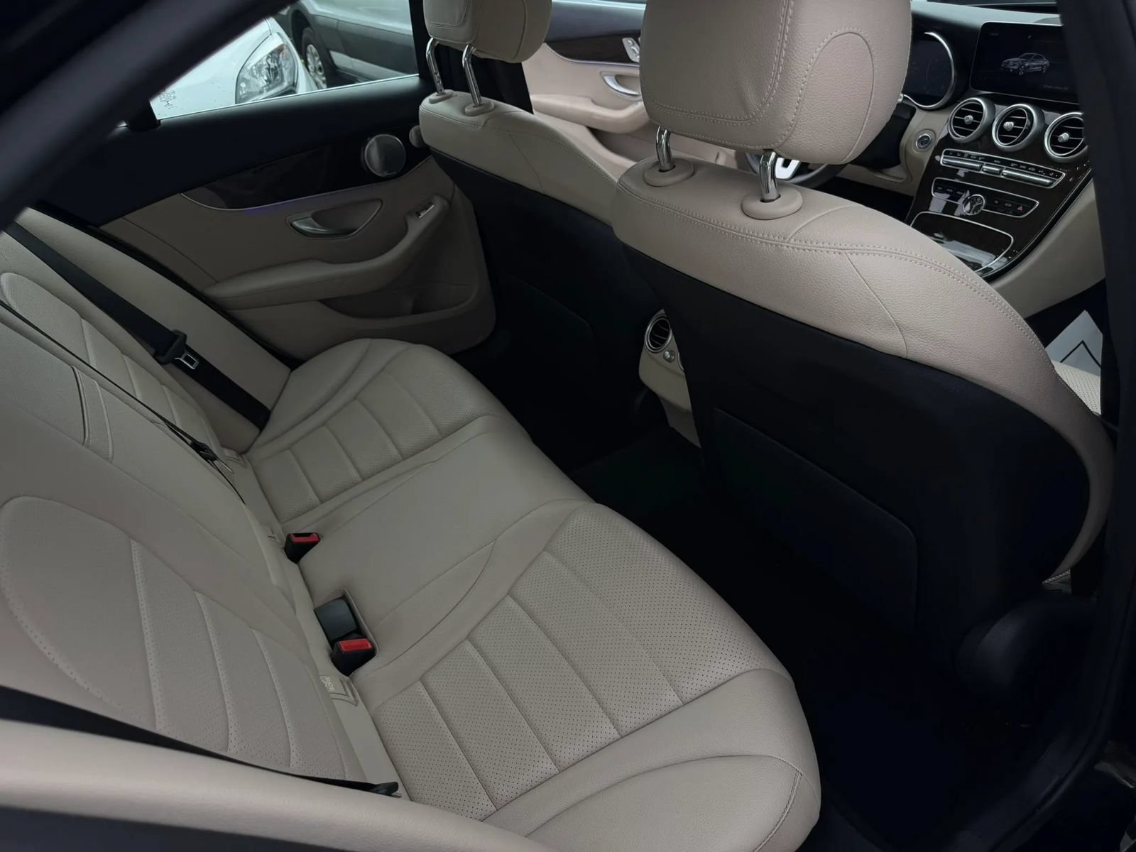 Used 2021 Mercedes-Benz C 300 Sedan w/ Premium Package image 25