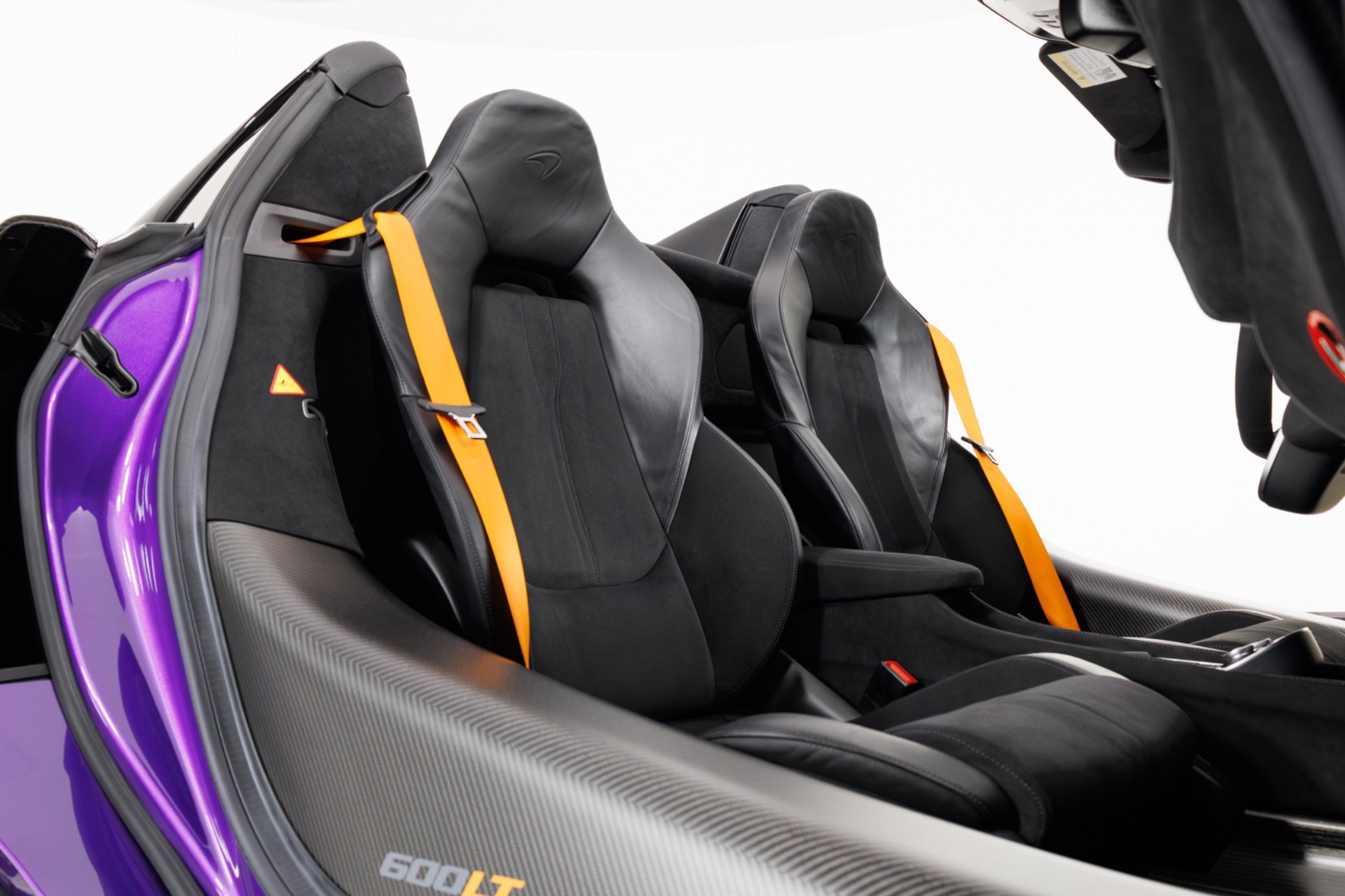Used 2020 McLaren 600LT Spider RWD image 39