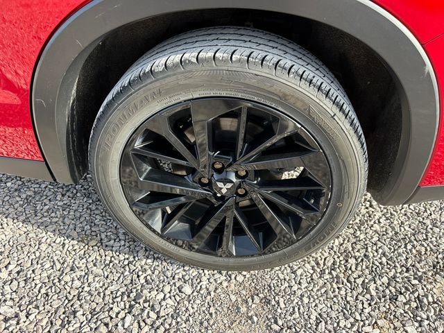 Used 2023 Mitsubishi Outlander SE Black Edition image 53