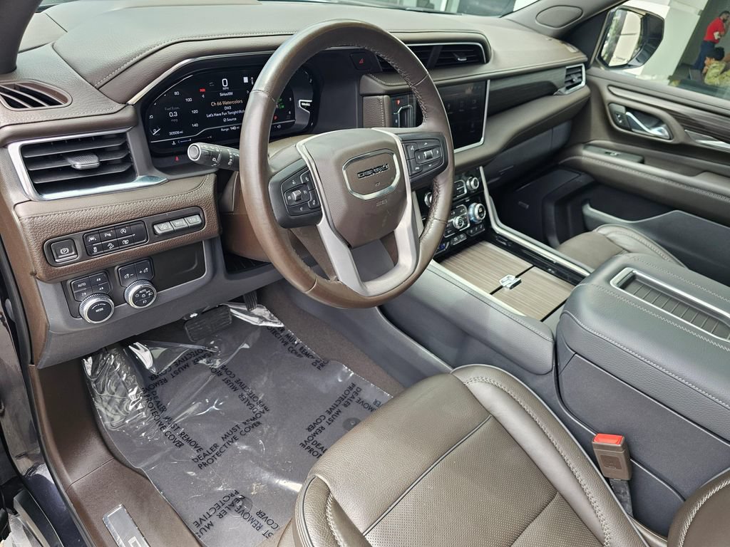 Used 2023 GMC Yukon Denali AWD/4WD image 22