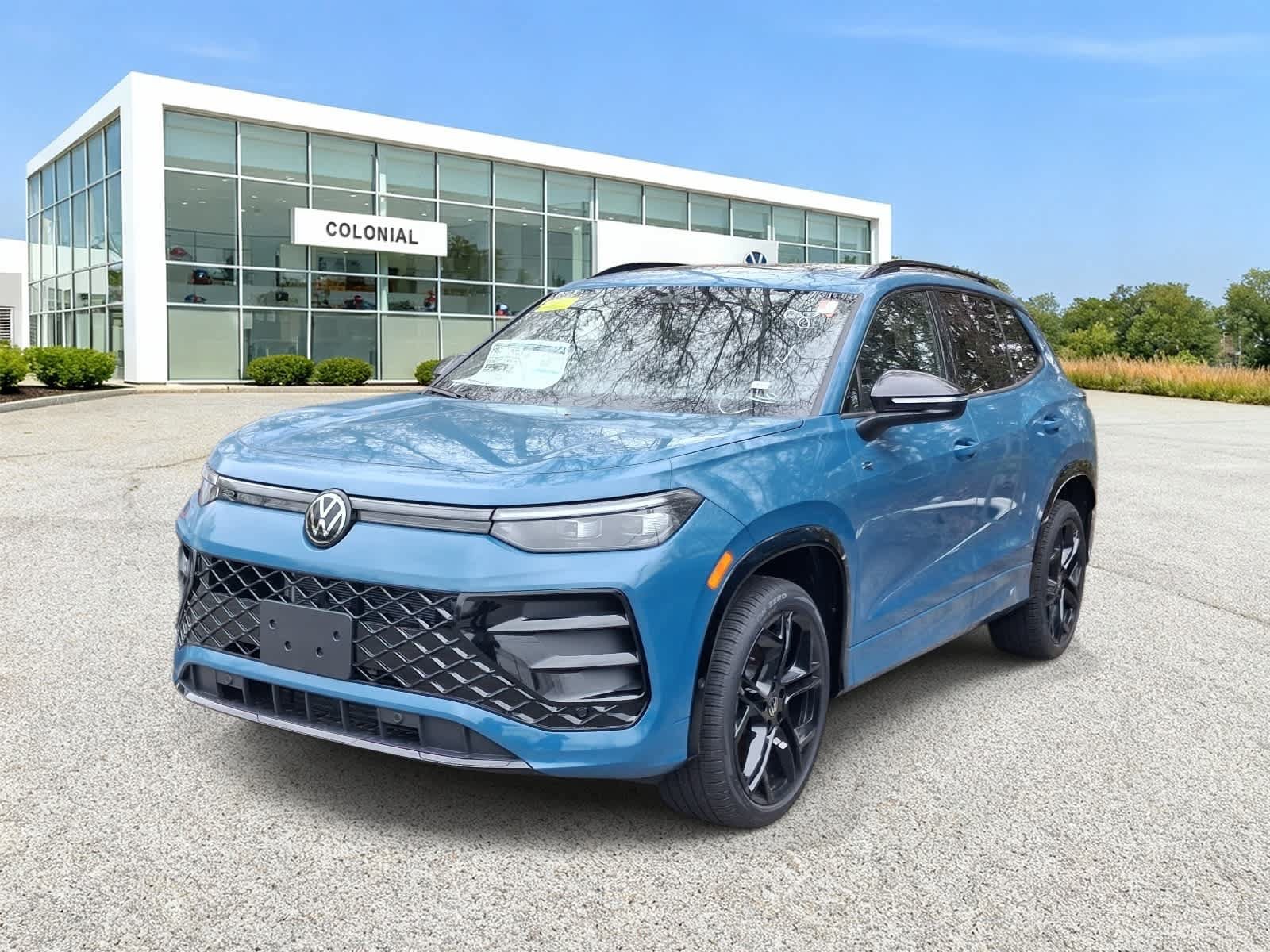 New 2026 Volkswagen Tiguan SE R-Line