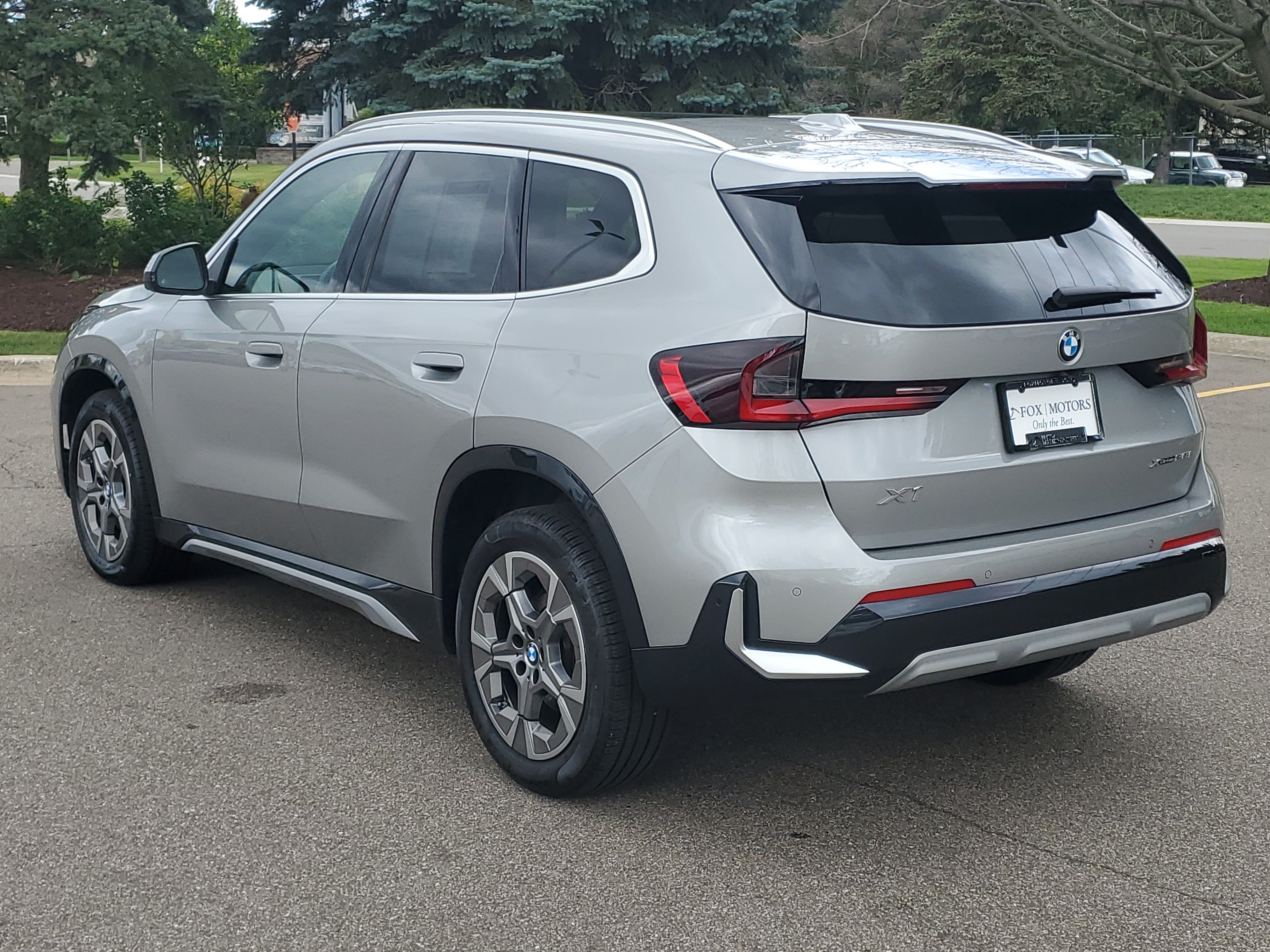Certified 2025 BMW X1 xDrive28i w/ Technology Package AWD/4WD image 6
