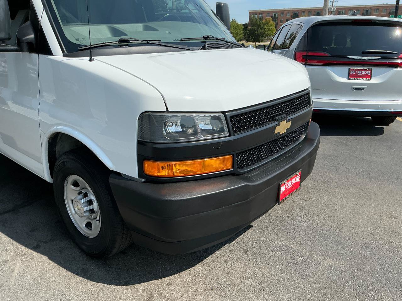 Used 2021 Chevrolet Express 3500 w/ Power Convenience Package RWD image 27