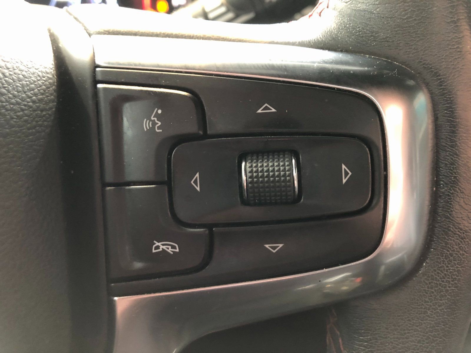 Certified 2022 Chevrolet Blazer RS w/ Enhanced Convenience Package image 34